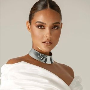 ALIEVA LILY NECKLACE SILVER